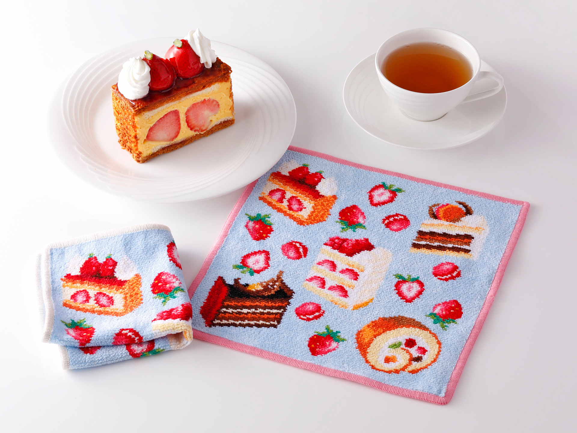 FEILER（フェイラー）×ホテルニューオータニ オリジナルハンカチケーキ 
