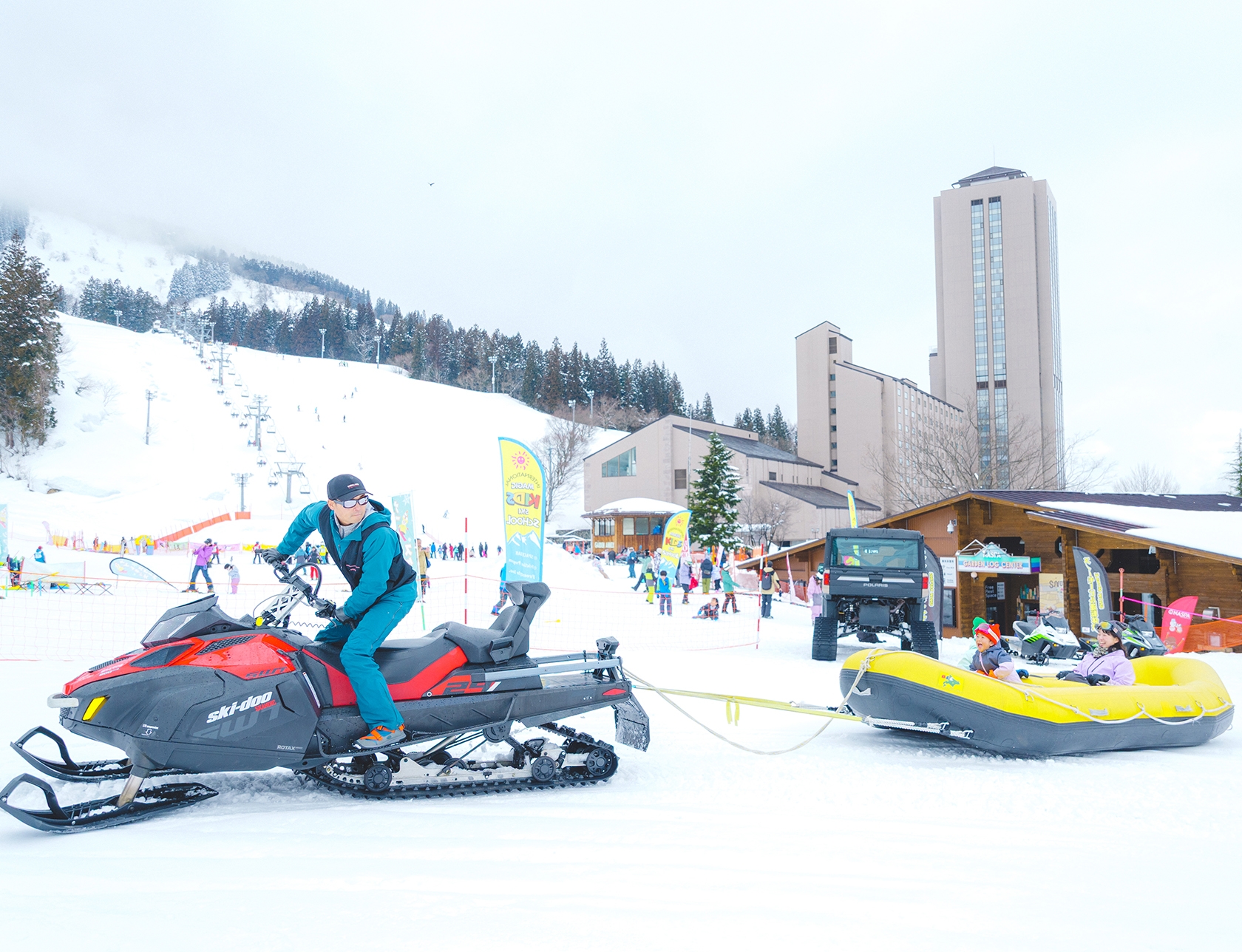 スノーラフティング